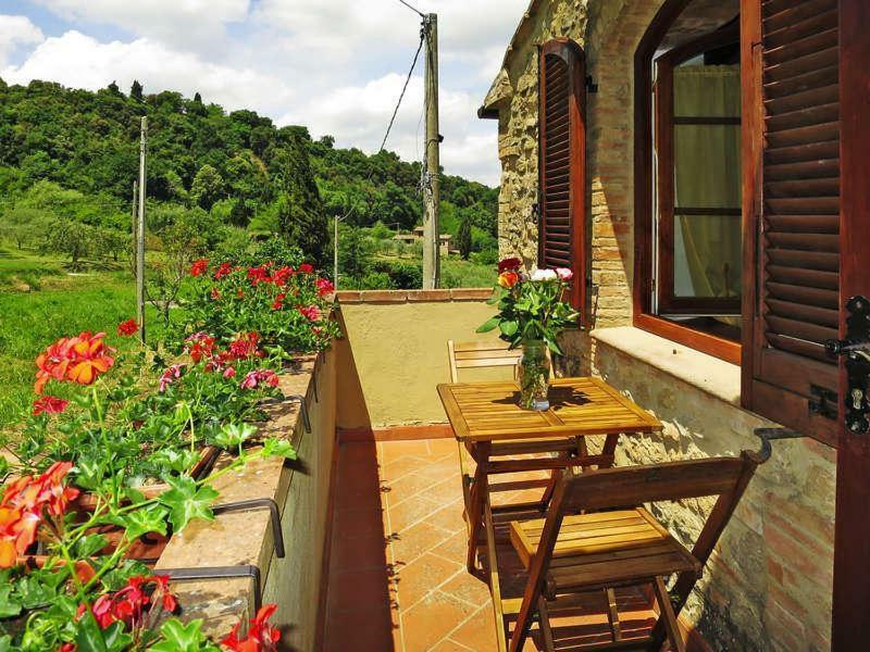 Casa Vacanze Santa Cristina Вольтерра Экстерьер фото